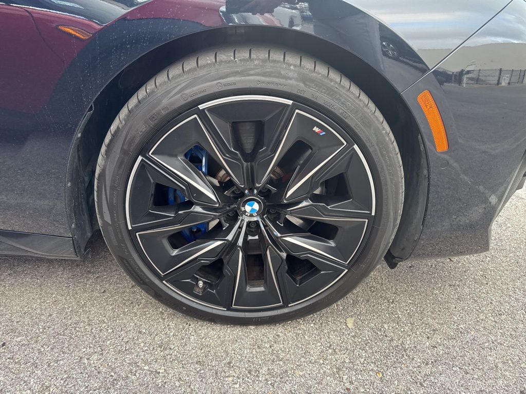 2024 Bmw i7 xDrive60 photo 3