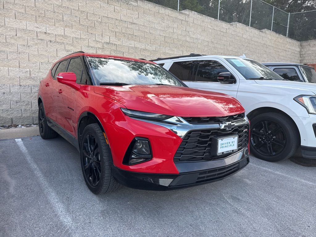 2022 Chevrolet Blazer RS photo 2