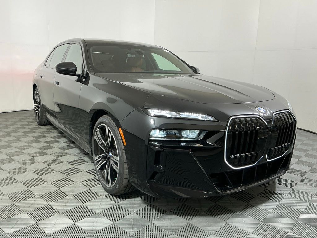 New 2026 BMW 760i xDrive Sedan