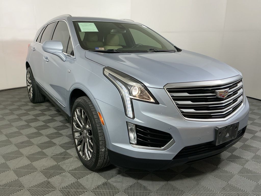 Used 2017 CADILLAC XT5 Luxury SUV