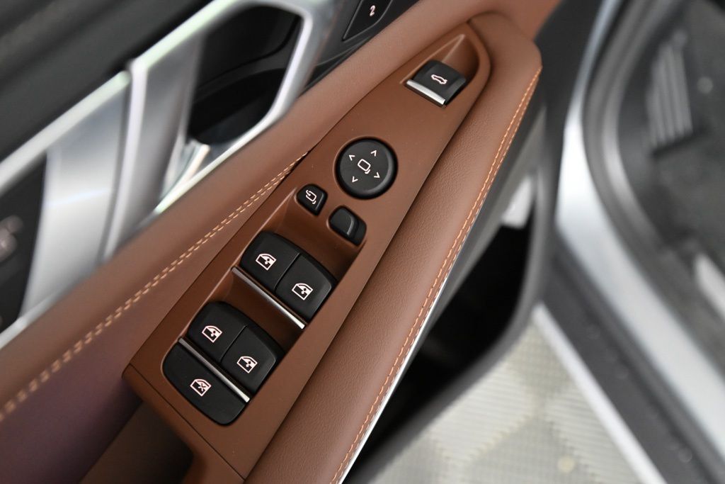 2026 BMW X5 50e - Photo 26