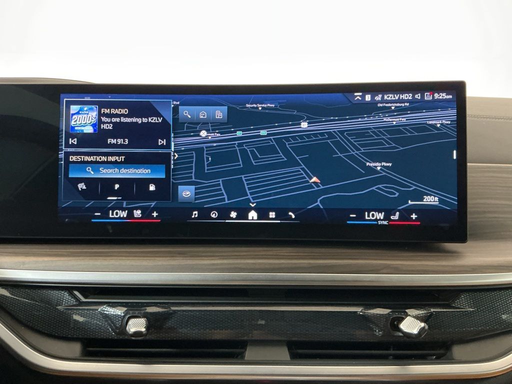 2026 BMW X5 50e - Photo 14