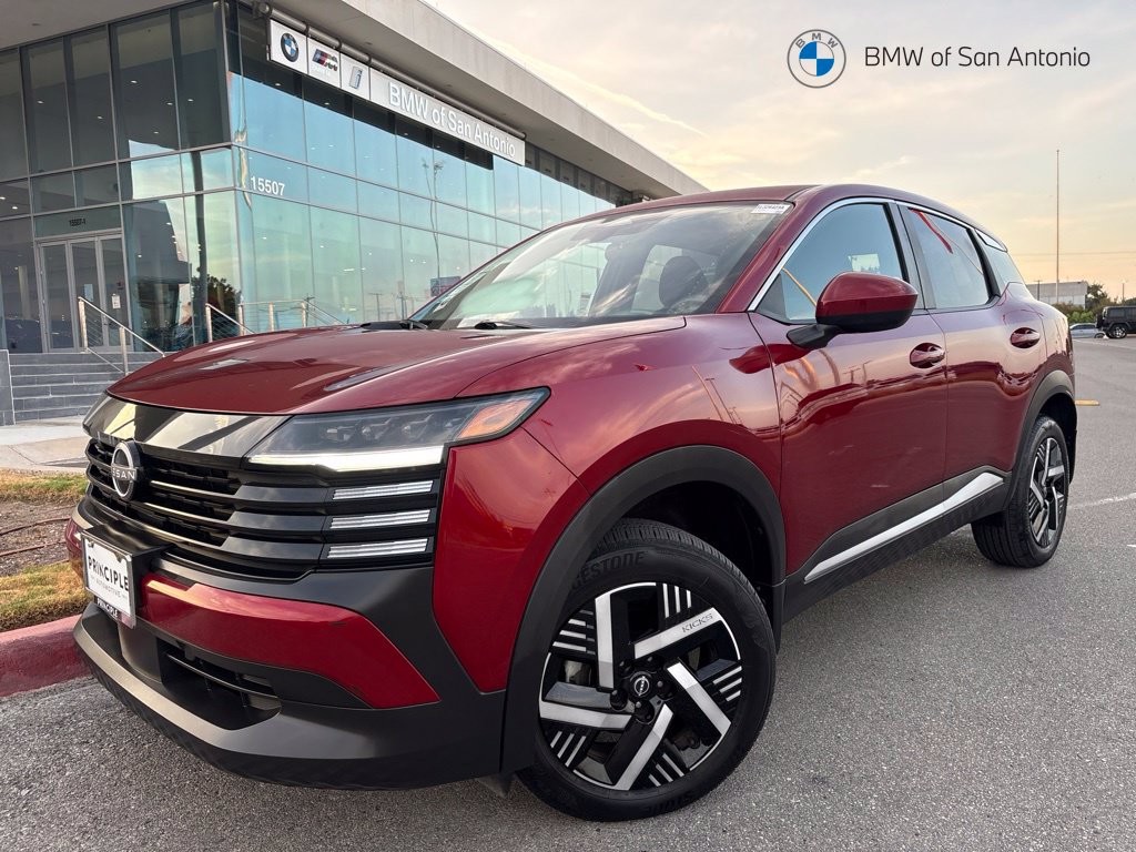 2025 Nissan Kicks