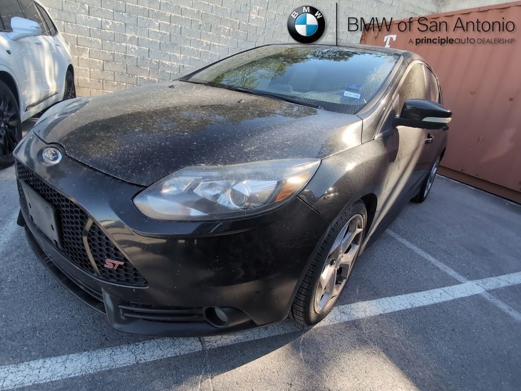 2013 Ford Focus ST's photo