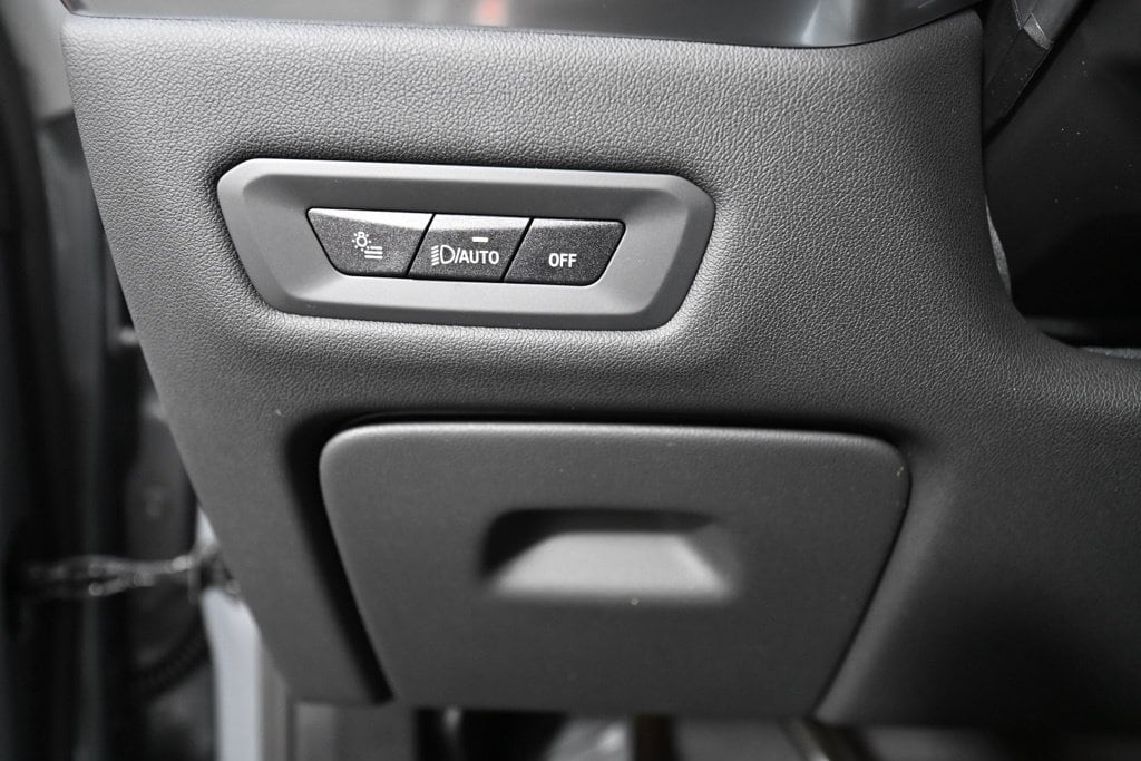 2026 BMW X5 50e - Photo 27