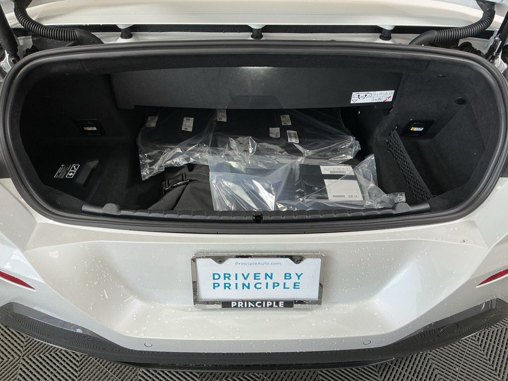 2026 BMW 8 Series 840i - Photo 28