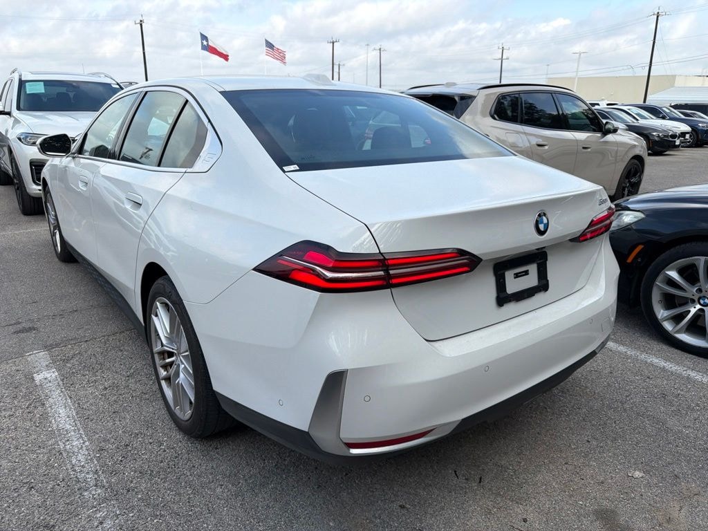 Certified 2024 BMW 530i Sedan