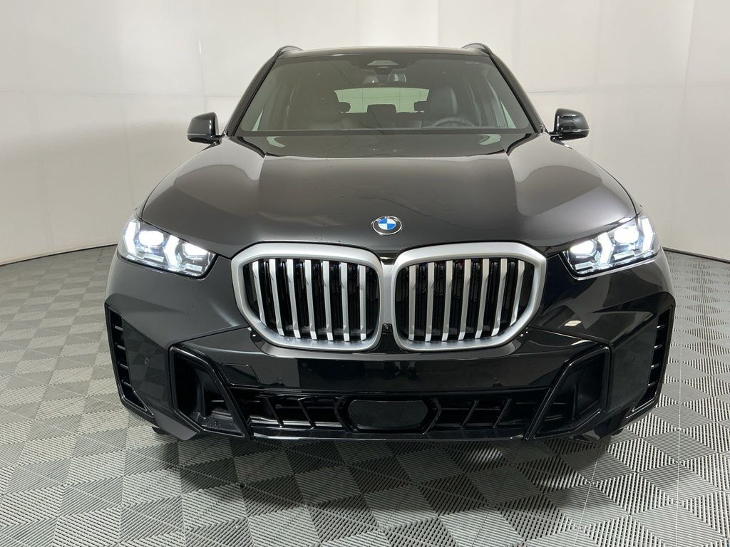 New 2026 BMW X5 sDrive40i SUV