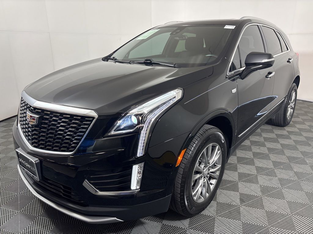 Used 2022 Cadillac XT5 Premium Luxury with VIN 1GYKNCR43NZ124732 for sale in San Antonio, TX