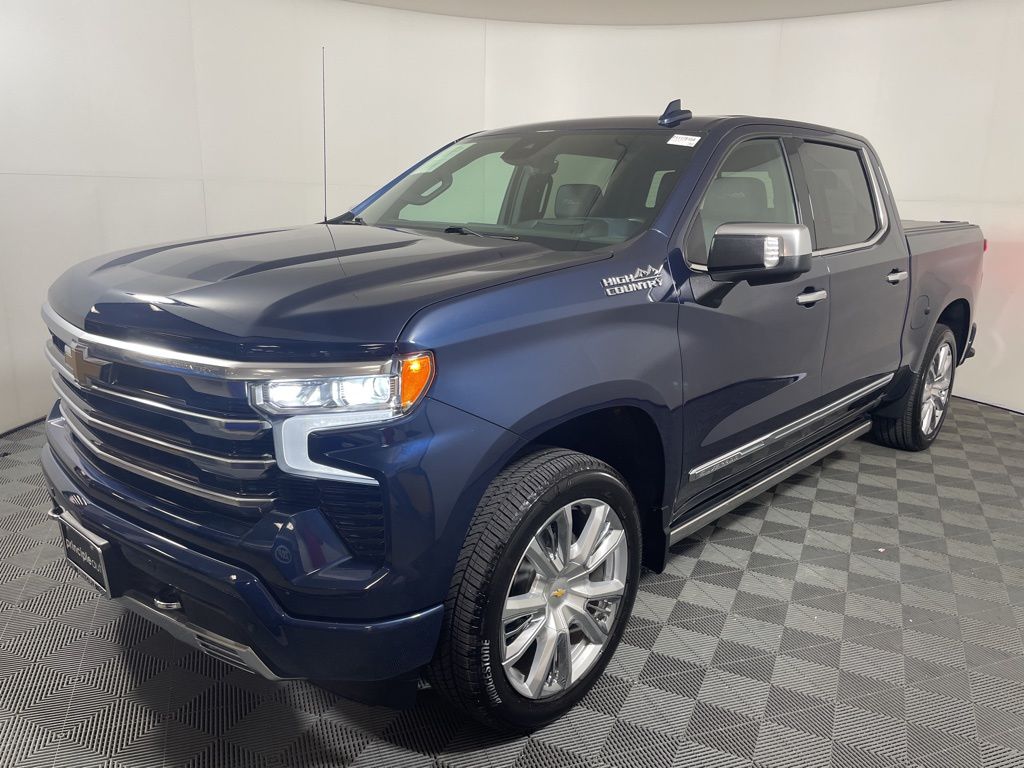 Used 2023 Chevrolet Silverado 1500 High Country with VIN 2GCUDJED8P1117816 for sale in San Antonio, TX