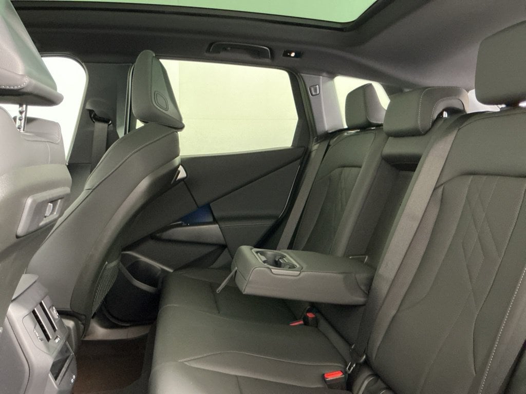 2026 BMW X3 30 - Photo 28