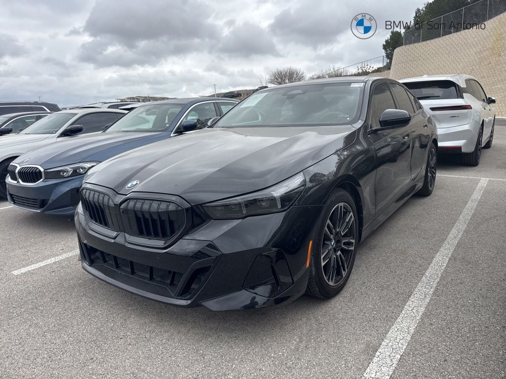 Certified 2025 BMW 530i Sedan