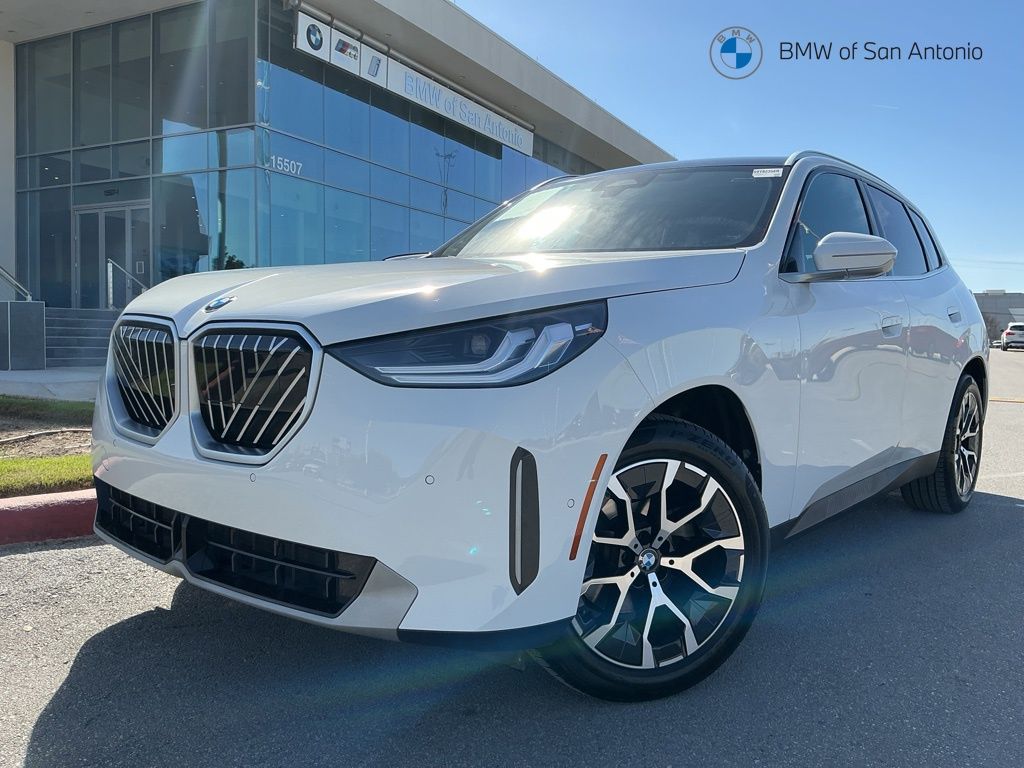 2025 BMW X3 30 XDRIVE's photo