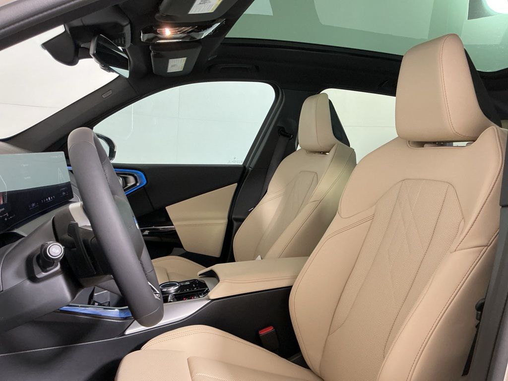2026 BMW X3 30 - Photo 25