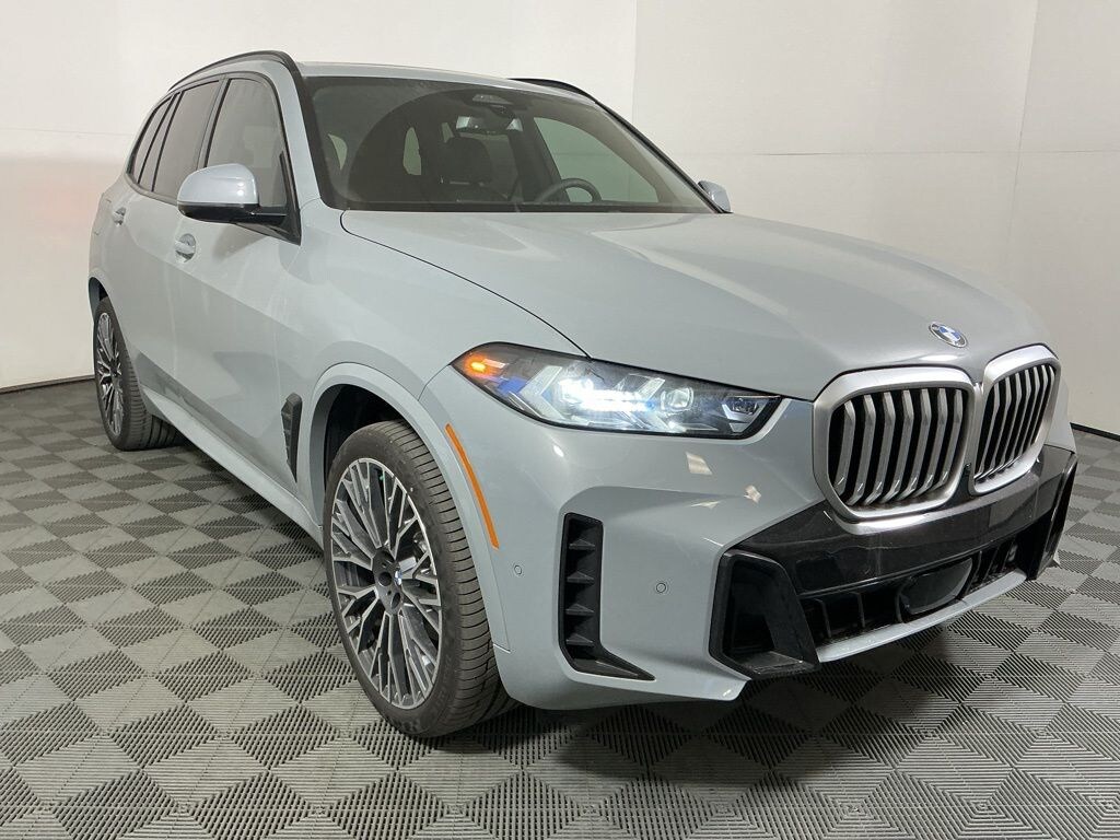 New 2026 BMW X5 sDrive40i SUV