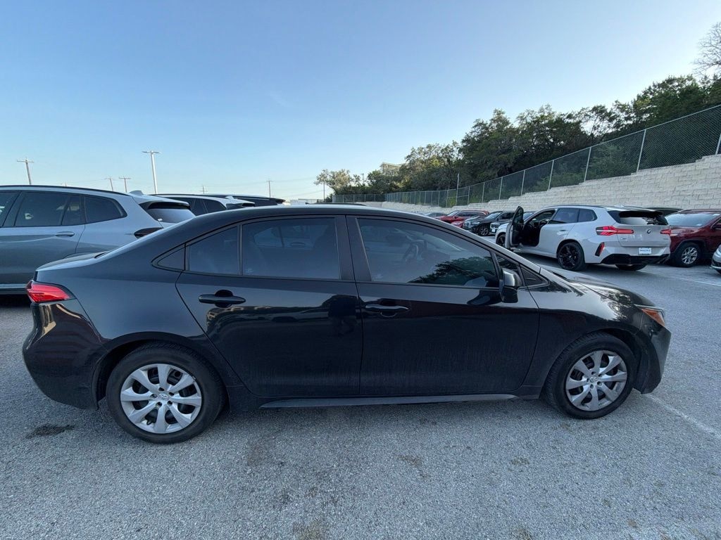Used 2022 Toyota Corolla LE Sedan
