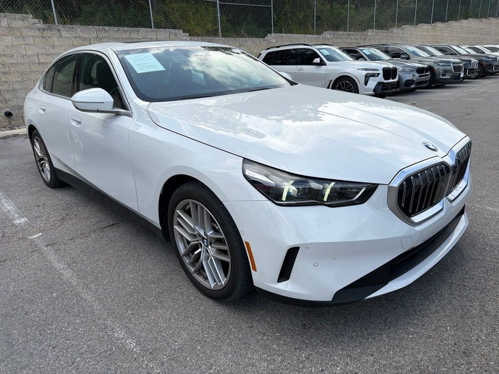 Certified 2024 BMW 530i Sedan
