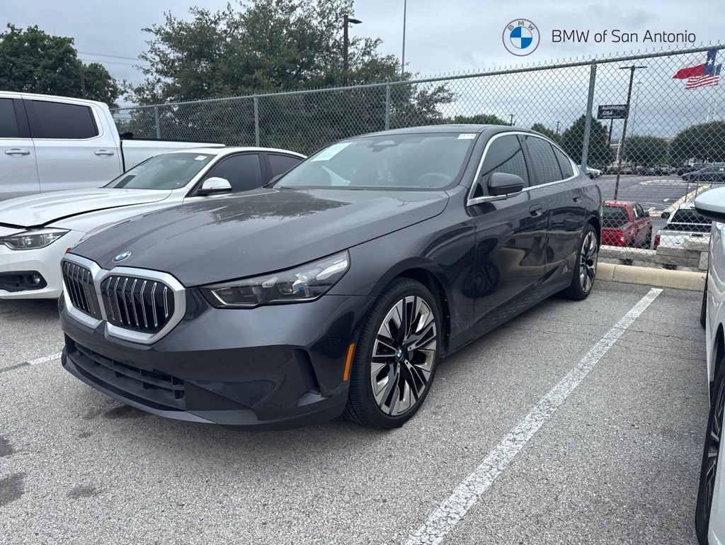 2025 BMW 5 Series 530i Sedan's photo