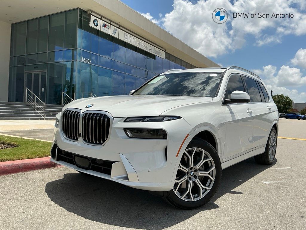 2025 BMW X7 xDrive40i's photo