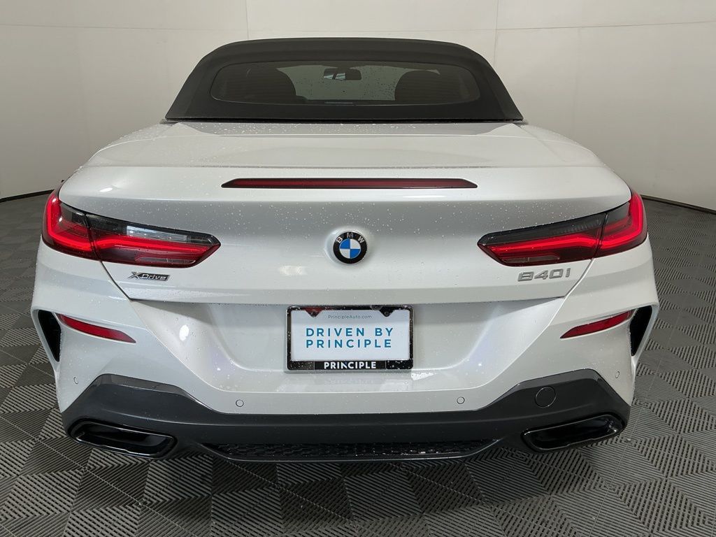 2026 BMW 8 Series 840i - Photo 6