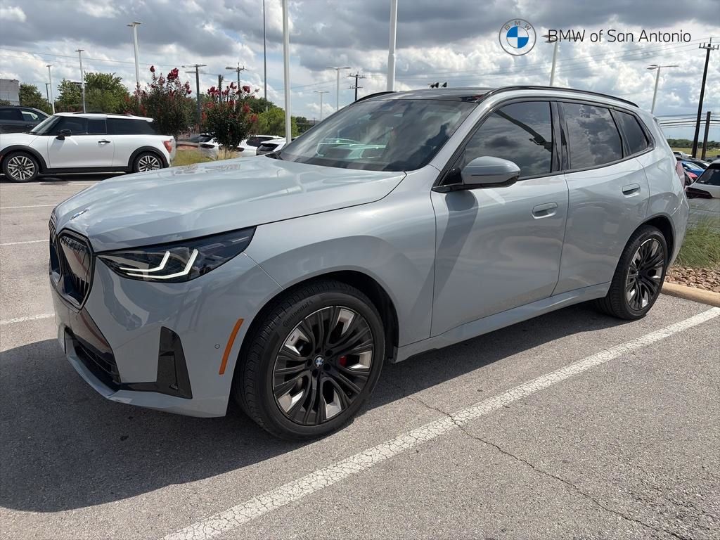 2025 BMW X3 30 XDRIVE's photo