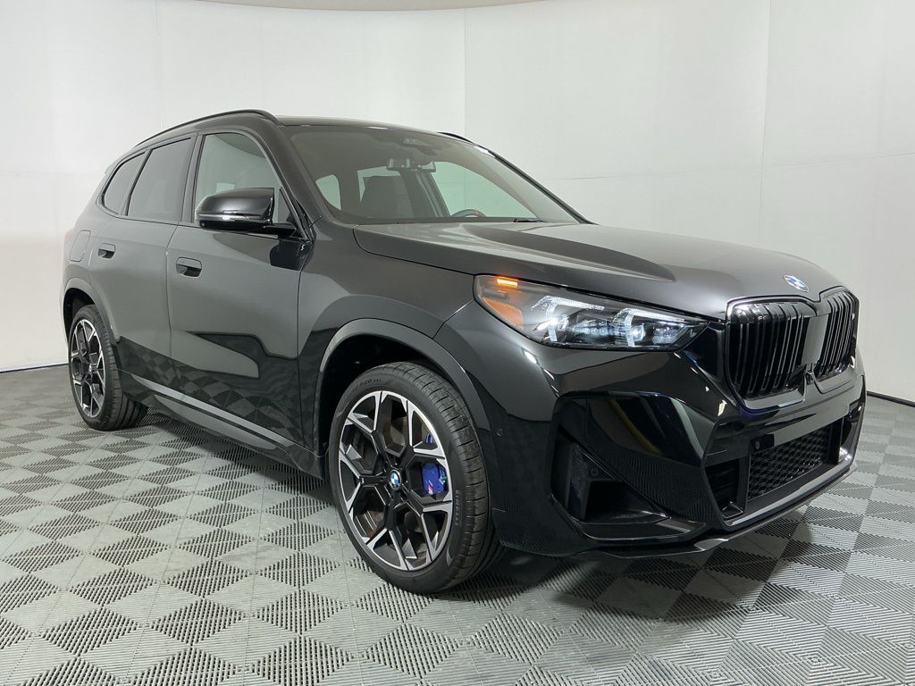 2025 Bmw X1 M35i photo 3