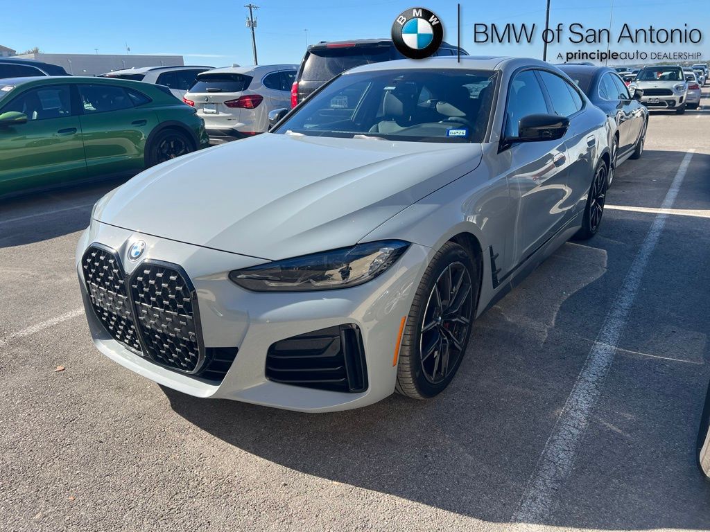 2023 BMW 4 Series 430i's photo