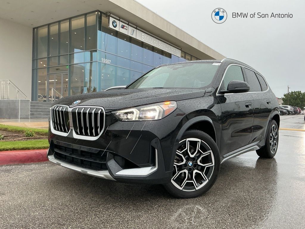 2025 BMW X1 xDrive28i's photo