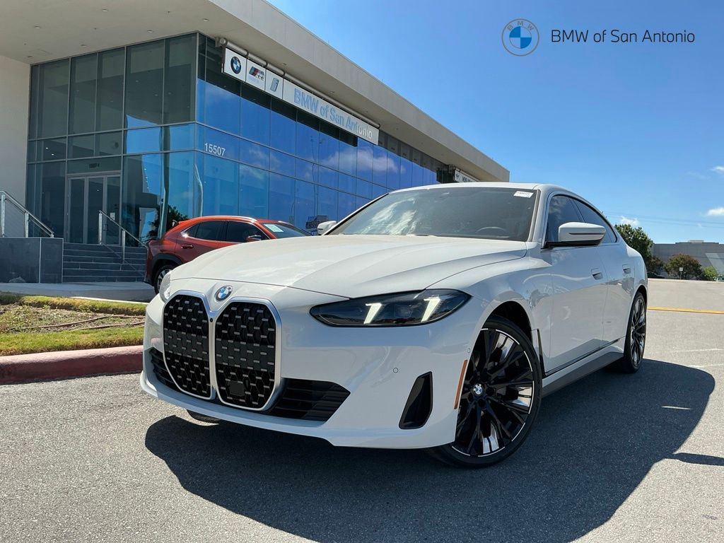 New 2026 BMW 430i