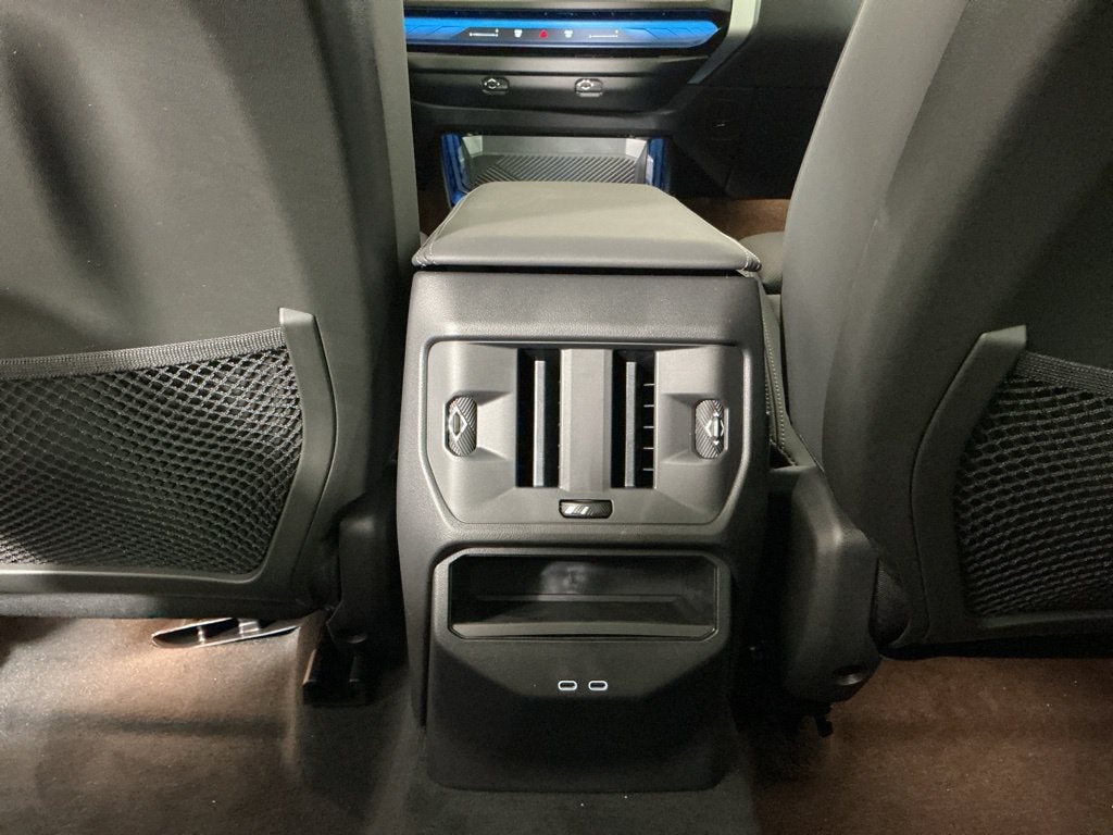 2026 BMW X3 30 - Photo 26