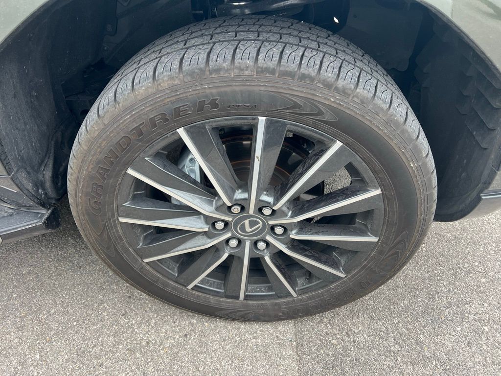 2025 Lexus GX 550 Premium photo 3