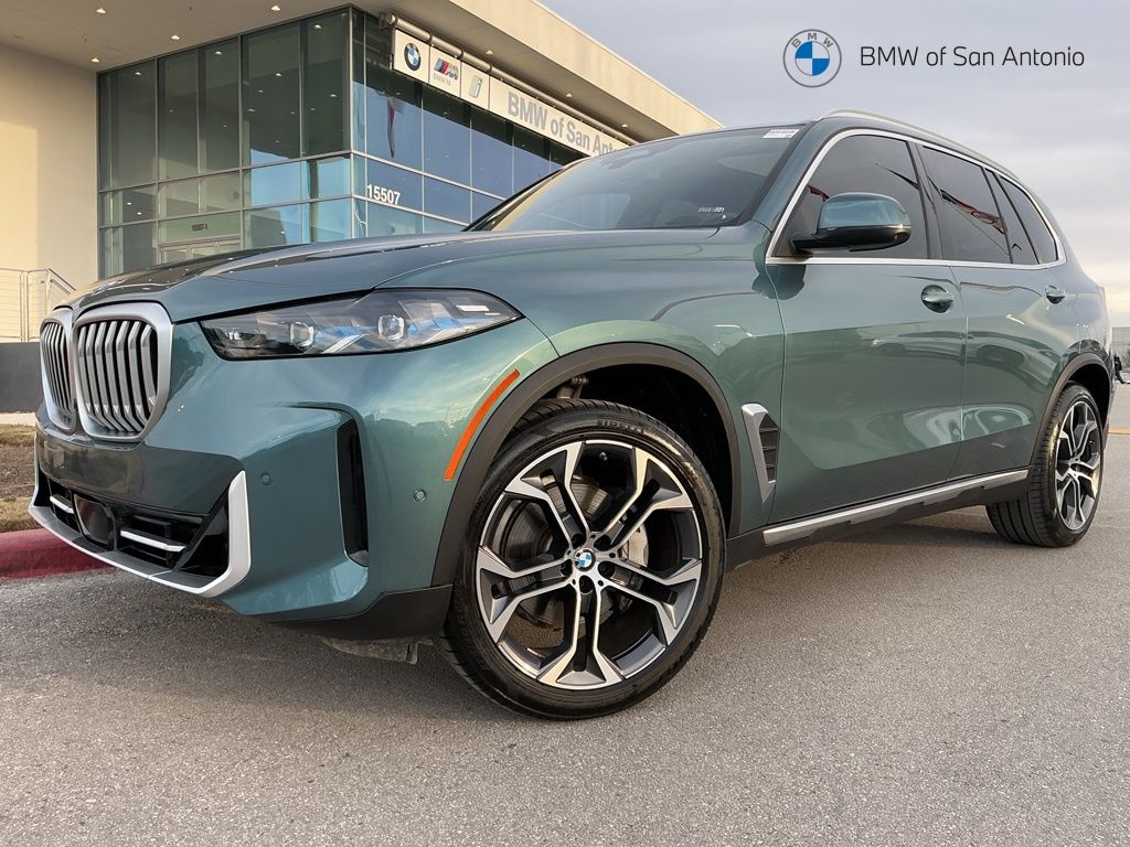 2025 BMW X5 sDrive40i's photo