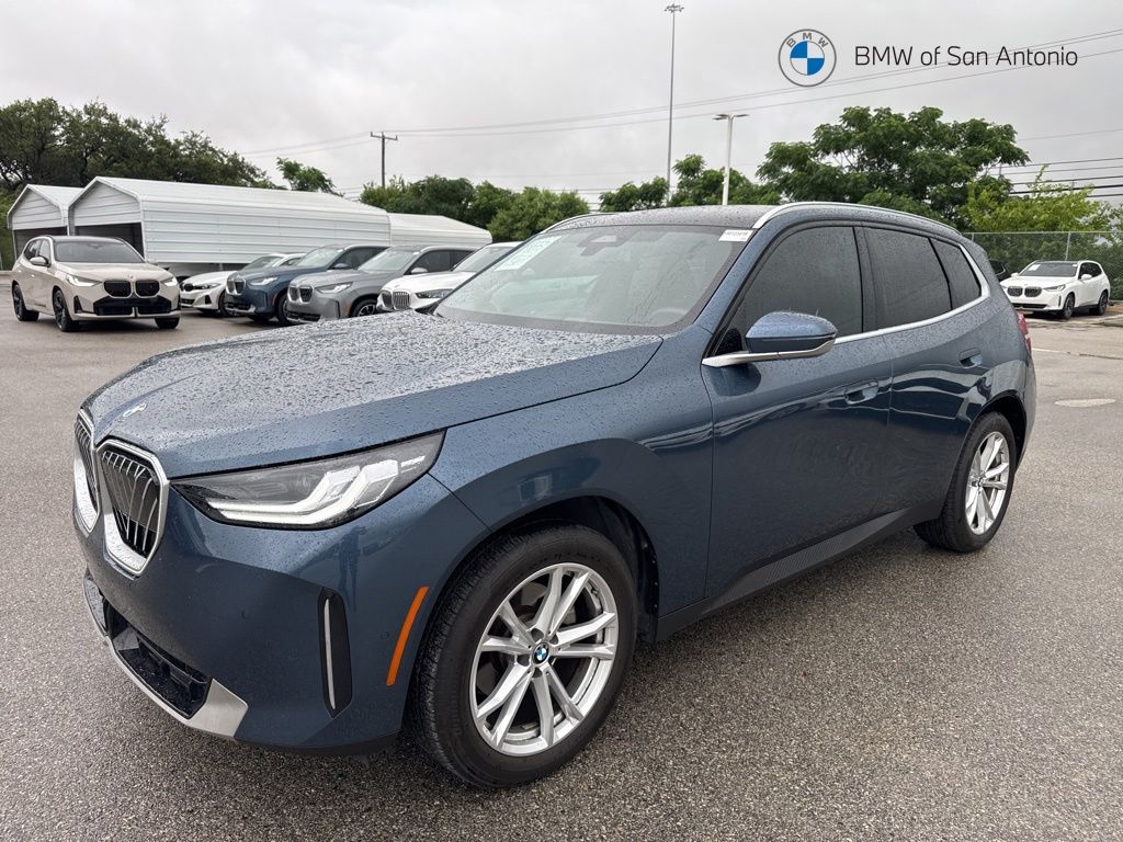 2025 BMW X3 30 XDRIVE's photo