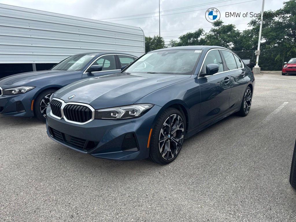 2025 BMW 3 Series 330i Sedan's photo
