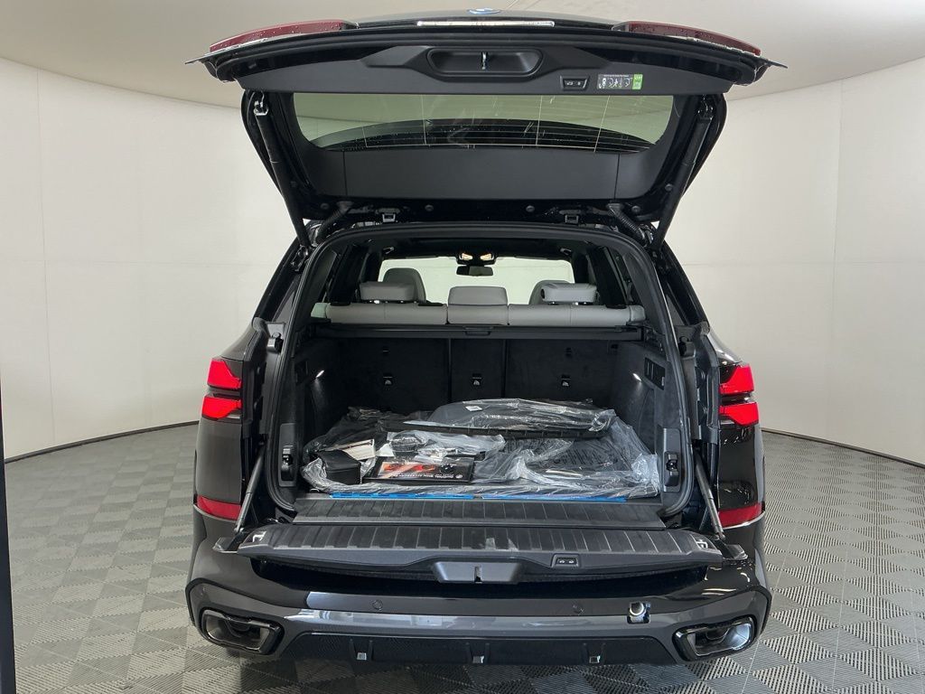 2026 BMW X5 50e - Photo 10
