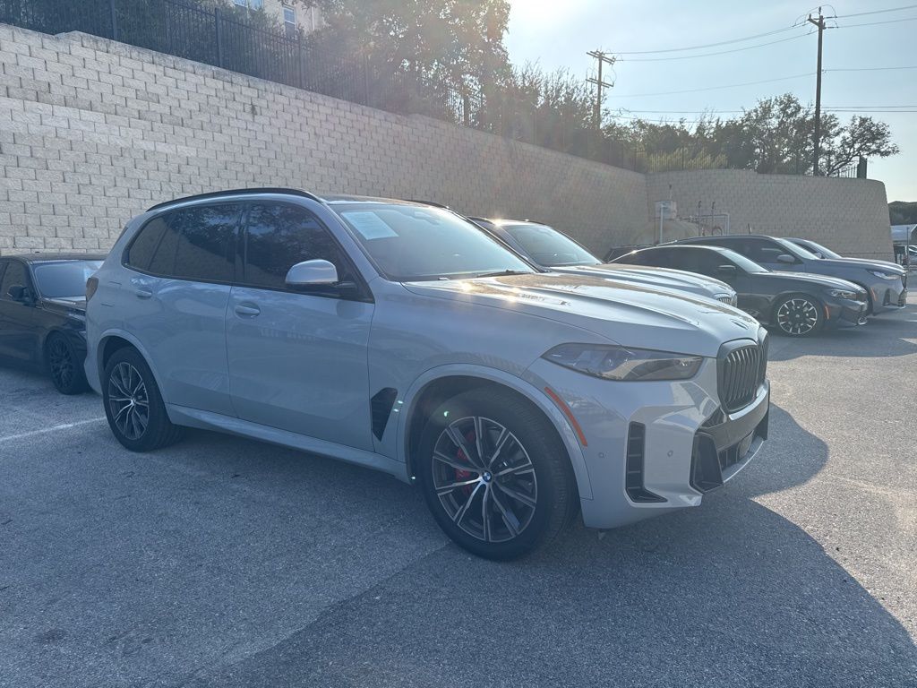 2025 Bmw X5 xDrive40i photo 2