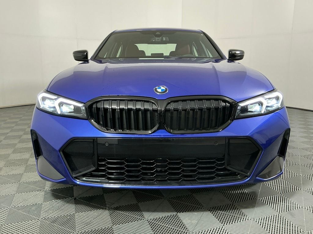 New 2026 BMW 330i Sedan