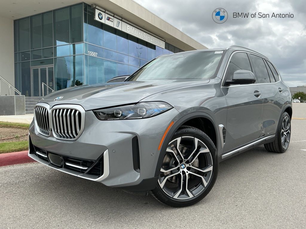 2024 BMW X5 xDrive40i's photo