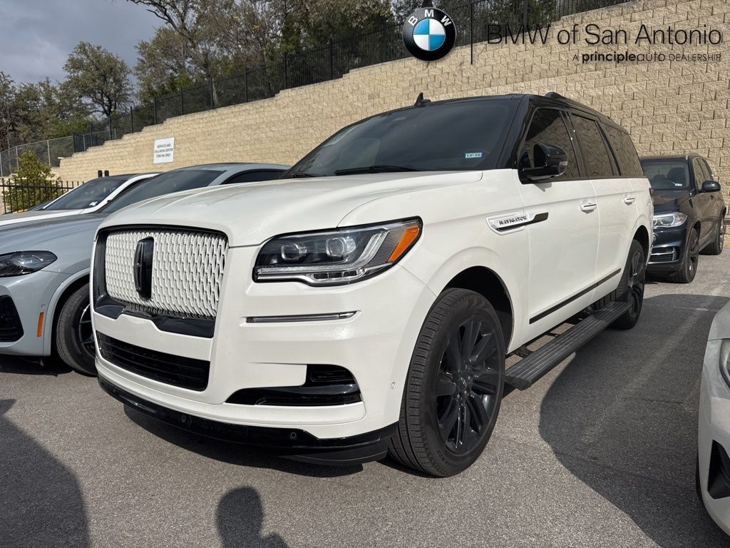 2024 Lincoln Navigator