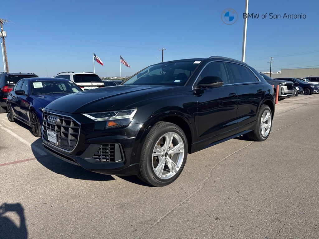 2022 Audi Q8 55 Premium Tiptronic quattro's photo