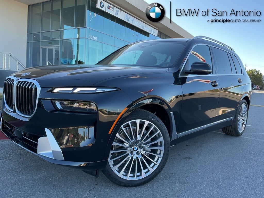 2026 BMW X7 40i's photo