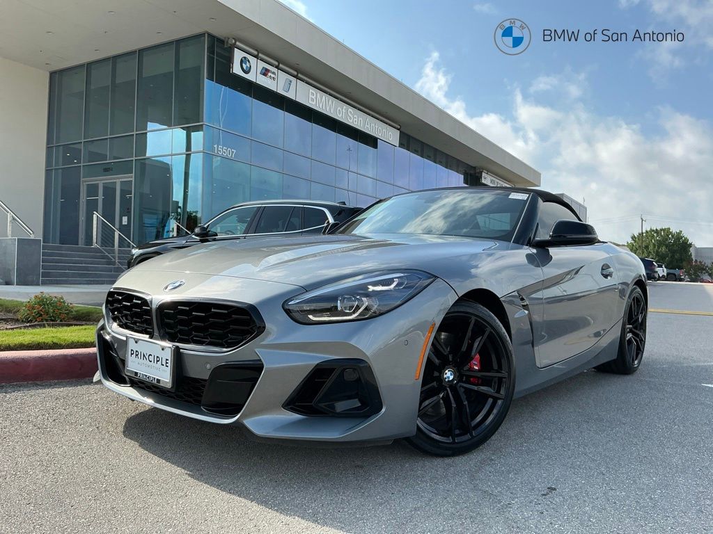 2024 BMW Z4 M40i's photo