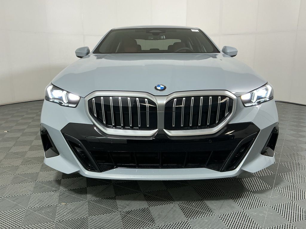 New 2026 BMW 530i Sedan