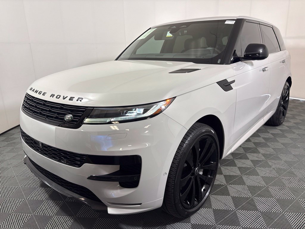 Used 2025 Land Rover Range Rover Sport P400 Dynamic SE SUV