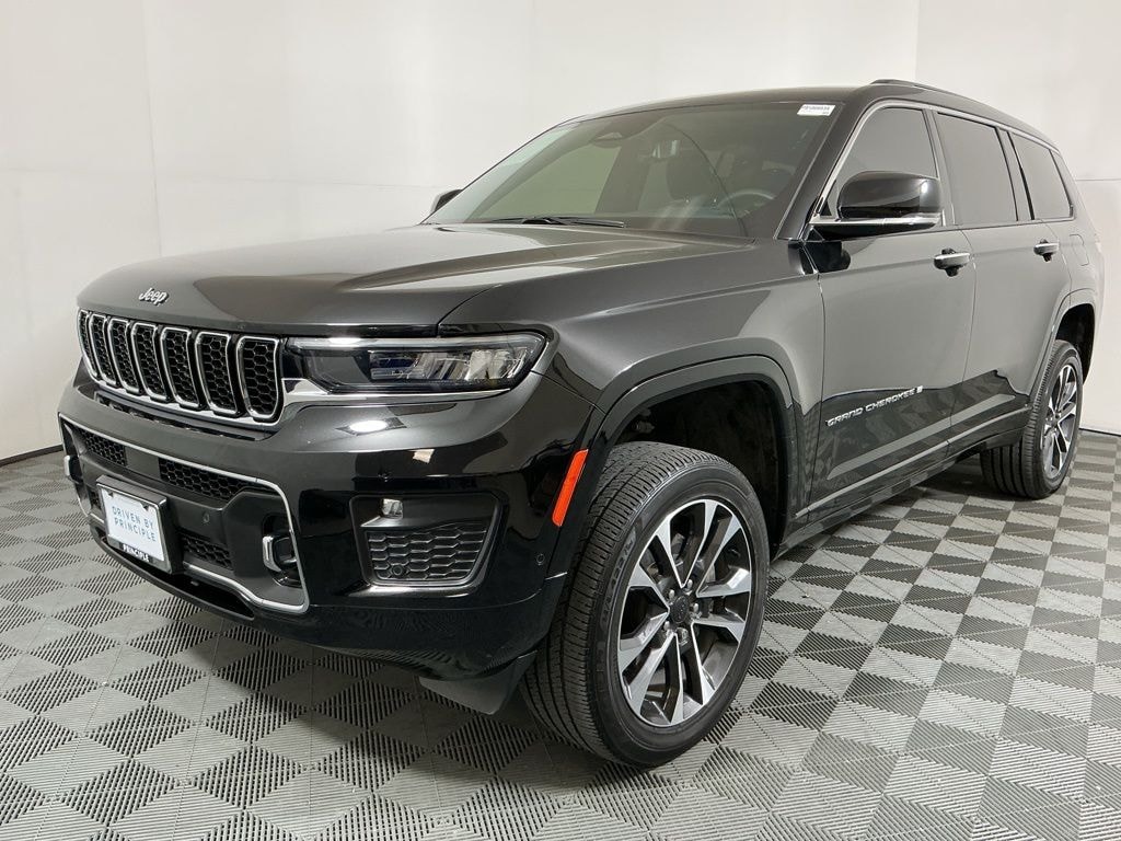 Used 2023 Jeep Grand Cherokee L Overland SUV