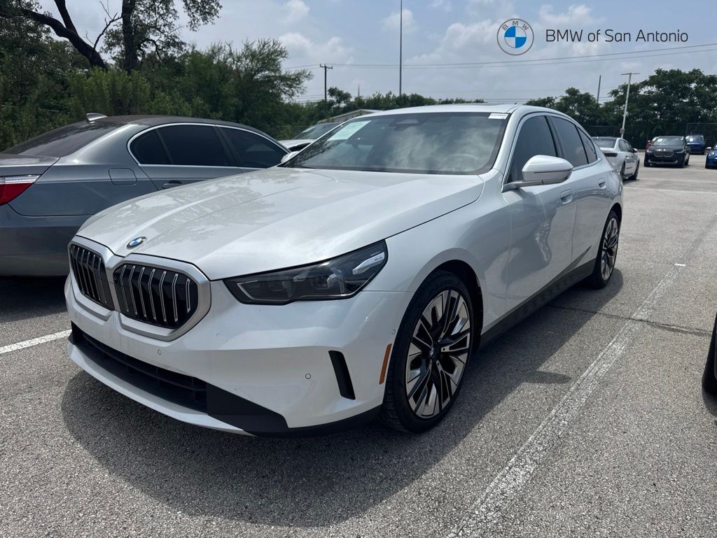 2025 BMW 5 Series 530i Sedan's photo