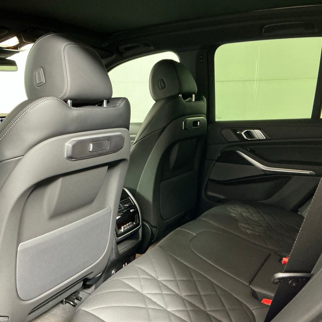 2026 BMW X5 40i - Photo 26
