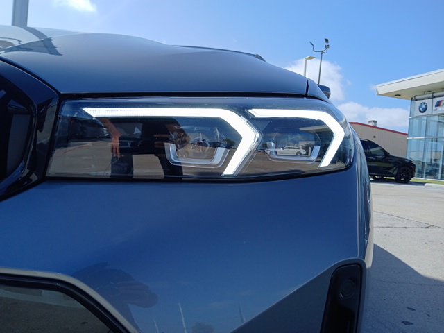 New 2026 BMW 330i Sedan