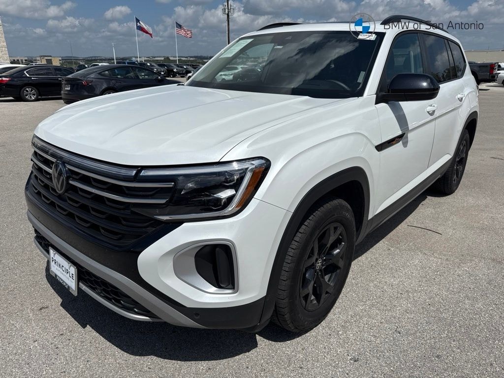 Used 2024 Volkswagen Atlas 2.0T Peak Edition SEL SUV