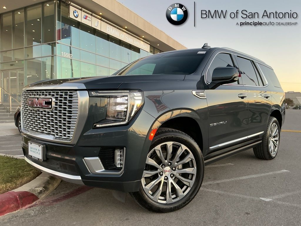2021 GMC Yukon Denali's photo